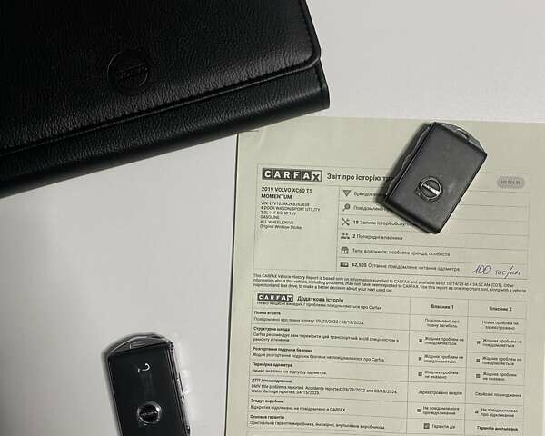 Вольво ХС60 2019 в Луцке на Automoto.ua Серый Вольво ХС60, объемом двигателя 1.97 л и пробегом 100 тыс. км за 30000 $, фото 24 на Automoto.ua