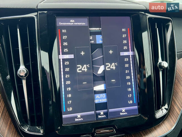 Серый Вольво ХС60, объемом двигателя 1.97 л и пробегом 118 тыс. км за 31500 $, фото 31 на Automoto.ua