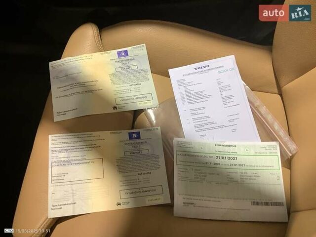 Серый Вольво ХС60, объемом двигателя 1.97 л и пробегом 161 тыс. км за 28500 $, фото 8 на Automoto.ua