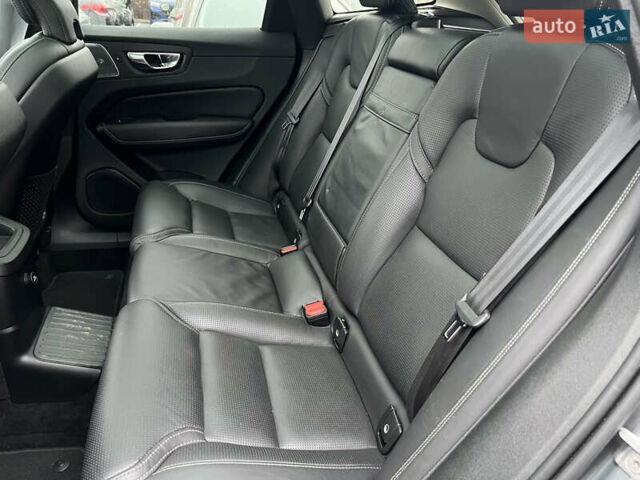 Серый Вольво ХС60, объемом двигателя 1.97 л и пробегом 118 тыс. км за 31500 $, фото 47 на Automoto.ua