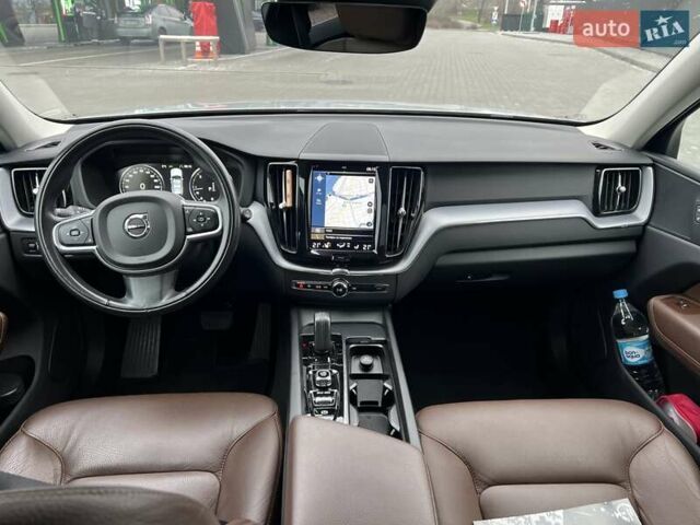 Сірий Вольво ХС60, об'ємом двигуна 1.97 л та пробігом 120 тис. км за 30850 $, фото 14 на Automoto.ua