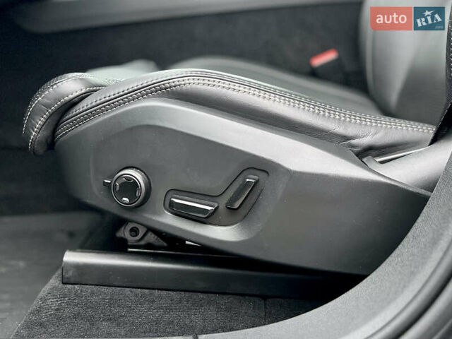 Серый Вольво ХС60, объемом двигателя 1.97 л и пробегом 118 тыс. км за 31500 $, фото 18 на Automoto.ua