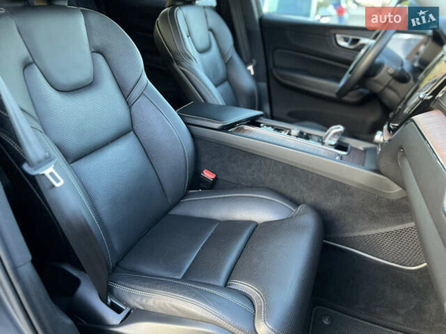 Серый Вольво ХС60, объемом двигателя 1.97 л и пробегом 118 тыс. км за 32500 $, фото 46 на Automoto.ua