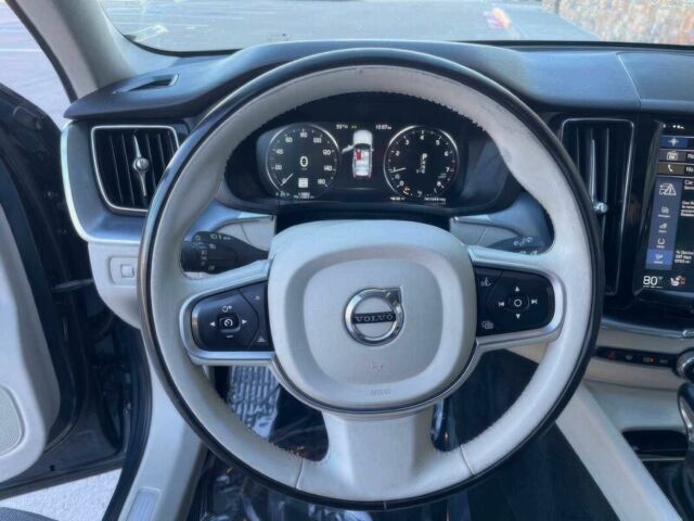 Серый Вольво ХС60, объемом двигателя 2 л и пробегом 48 тыс. км за 25000 $, фото 8 на Automoto.ua