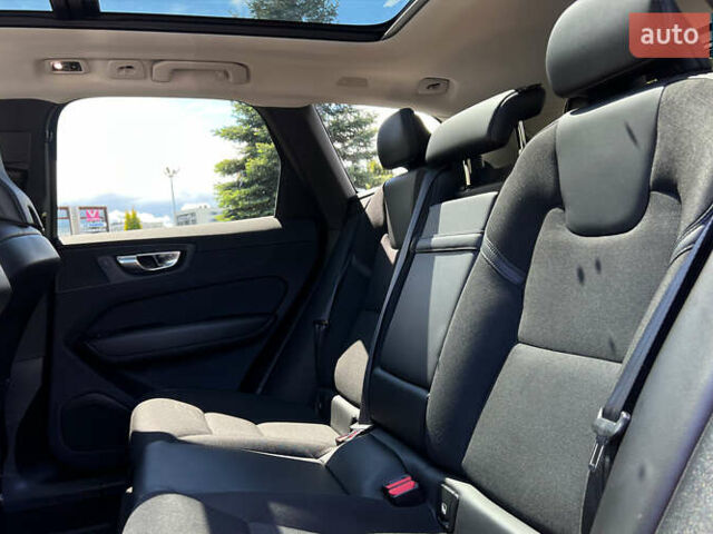 Серый Вольво ХС60, объемом двигателя 2 л и пробегом 216 тыс. км за 37690 $, фото 9 на Automoto.ua