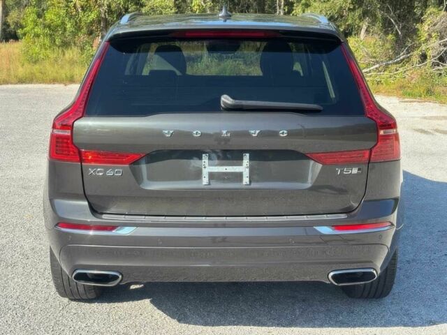 Серый Вольво ХС60, объемом двигателя 2 л и пробегом 39 тыс. км за 12000 $, фото 5 на Automoto.ua