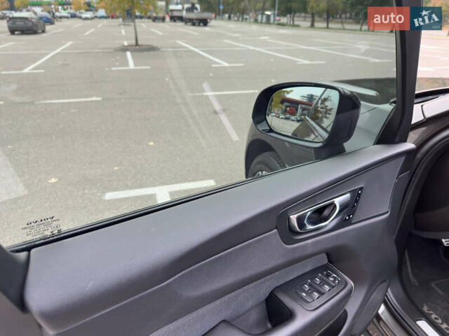 Сірий Вольво ХС60, об'ємом двигуна 1.97 л та пробігом 185 тис. км за 32200 $, фото 43 на Automoto.ua