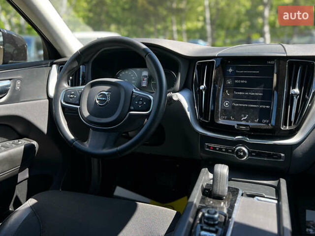 Серый Вольво ХС60, объемом двигателя 2 л и пробегом 216 тыс. км за 37690 $, фото 12 на Automoto.ua