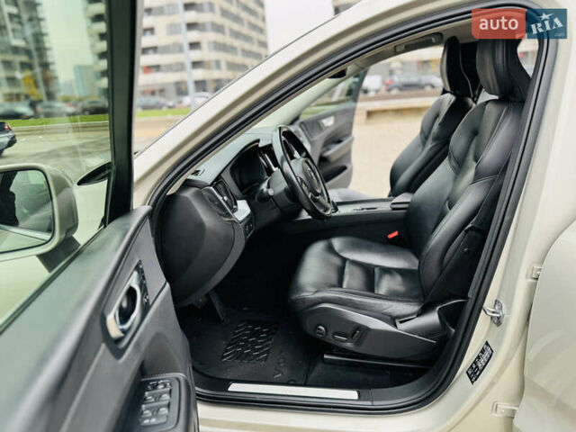 Серый Вольво ХС60, объемом двигателя 2 л и пробегом 57 тыс. км за 41000 $, фото 8 на Automoto.ua