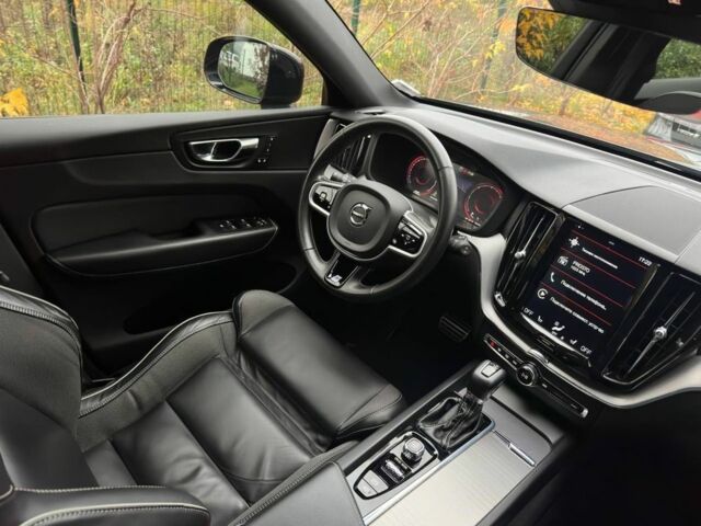 Серый Вольво ХС60, объемом двигателя 2 л и пробегом 185 тыс. км за 32000 $, фото 14 на Automoto.ua