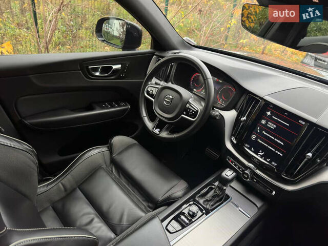 Сірий Вольво ХС60, об'ємом двигуна 1.97 л та пробігом 185 тис. км за 32200 $, фото 27 на Automoto.ua