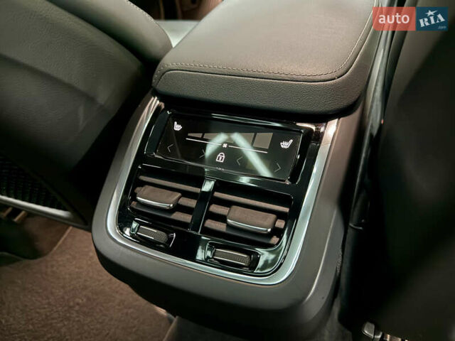 Серый Вольво ХС60, объемом двигателя 1.97 л и пробегом 82 тыс. км за 42000 $, фото 22 на Automoto.ua