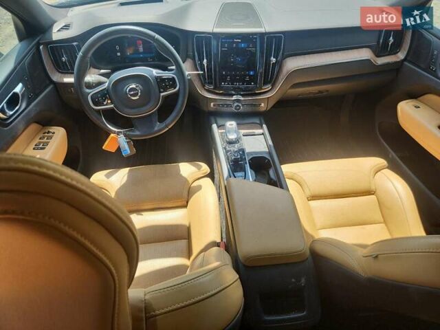 Сірий Вольво ХС60, об'ємом двигуна 2 л та пробігом 64 тис. км за 4000 $, фото 7 на Automoto.ua