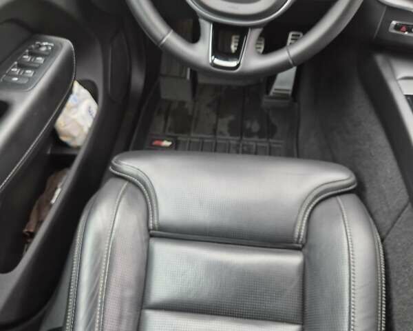 Серый Вольво ХС60, объемом двигателя 1.97 л и пробегом 99 тыс. км за 45500 $, фото 14 на Automoto.ua