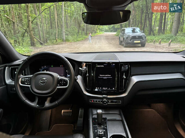 Серый Вольво ХС60, объемом двигателя 1.97 л и пробегом 75 тыс. км за 48000 $, фото 21 на Automoto.ua