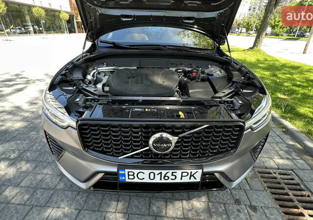 Серый Вольво ХС60, объемом двигателя 2 л и пробегом 28 тыс. км за 42400 $, фото 9 на Automoto.ua