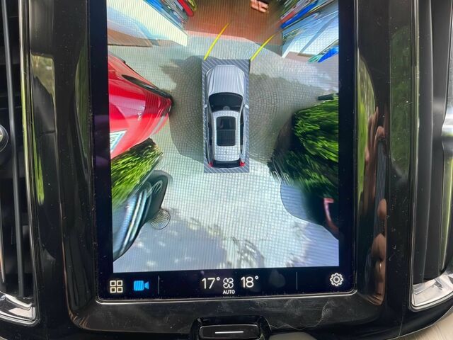 Серый Вольво ХС60, объемом двигателя 2 л и пробегом 26 тыс. км за 18400 $, фото 7 на Automoto.ua