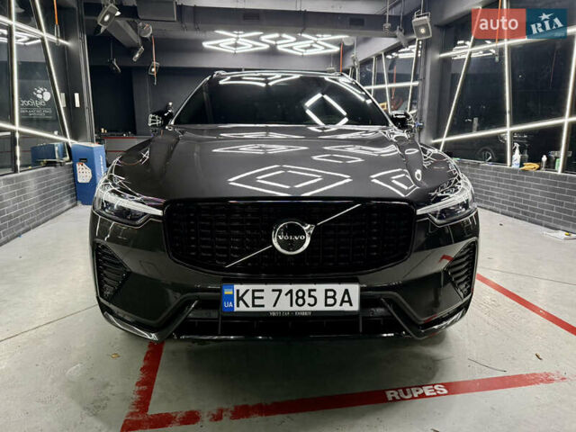 Серый Вольво ХС60, объемом двигателя 1.97 л и пробегом 82 тыс. км за 42000 $, фото 2 на Automoto.ua