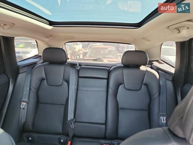 Серый Вольво ХС60, объемом двигателя 1.97 л и пробегом 84 тыс. км за 10300 $, фото 9 на Automoto.ua