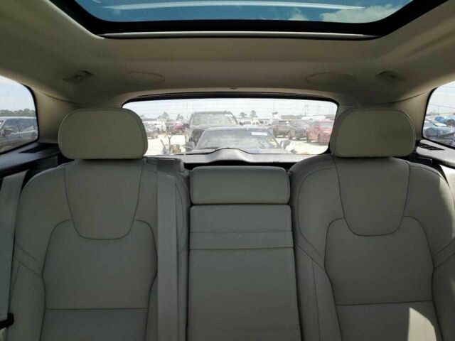 Серый Вольво ХС60, объемом двигателя 2 л и пробегом 29 тыс. км за 17800 $, фото 9 на Automoto.ua