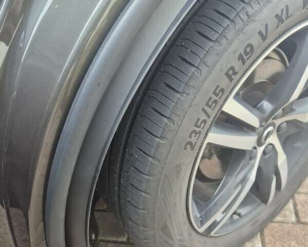 Серый Вольво ХС60, объемом двигателя 1.97 л и пробегом 99 тыс. км за 45500 $, фото 20 на Automoto.ua