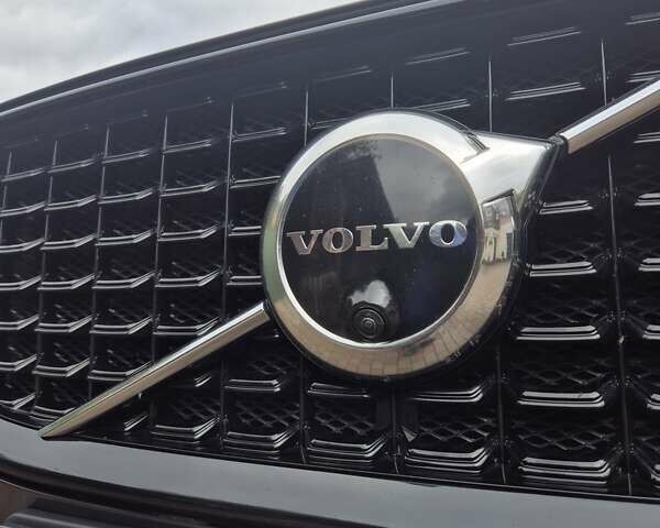 Серый Вольво ХС60, объемом двигателя 1.97 л и пробегом 99 тыс. км за 45500 $, фото 4 на Automoto.ua