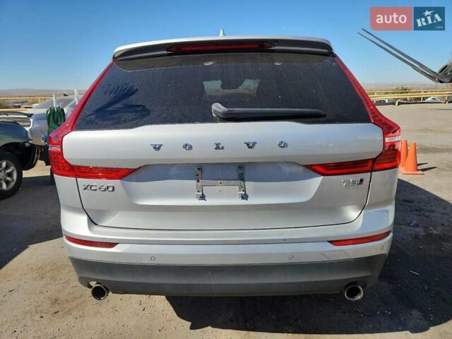 Серый Вольво ХС60, объемом двигателя 1.97 л и пробегом 84 тыс. км за 10300 $, фото 5 на Automoto.ua