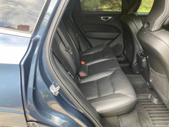 Серый Вольво ХС60, объемом двигателя 2 л и пробегом 26 тыс. км за 18400 $, фото 10 на Automoto.ua