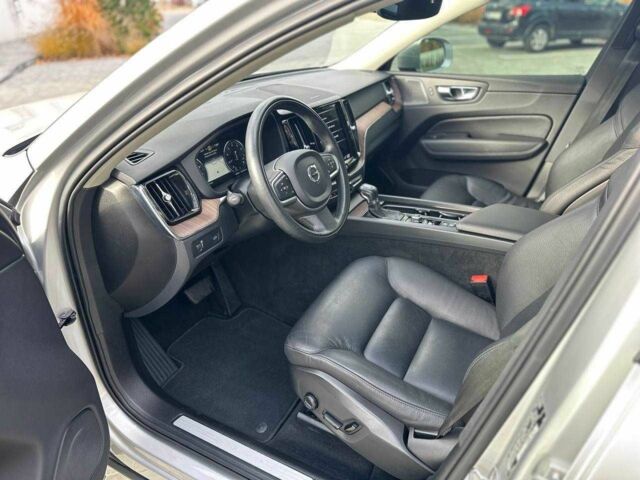 Сірий Вольво ХС60, об'ємом двигуна 2 л та пробігом 65 тис. км за 28000 $, фото 7 на Automoto.ua