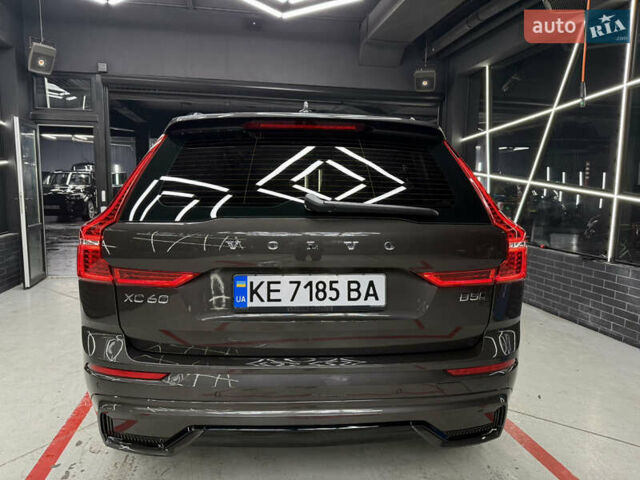 Серый Вольво ХС60, объемом двигателя 1.97 л и пробегом 82 тыс. км за 42000 $, фото 6 на Automoto.ua