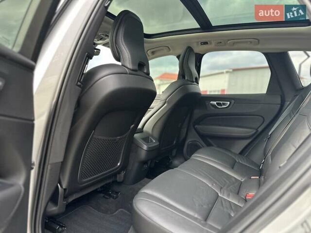 Вольво ХС60 2021 в Луцке на Automoto.ua Серый Вольво ХС60, объемом двигателя 2 л и пробегом 63 тыс. км за 28000 $, фото 30 на Automoto.ua