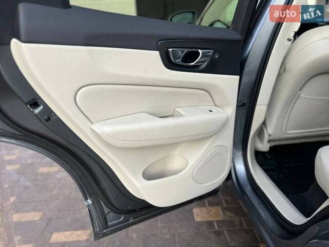 Серый Вольво ХС60, объемом двигателя 1.97 л и пробегом 76 тыс. км за 39500 $, фото 18 на Automoto.ua