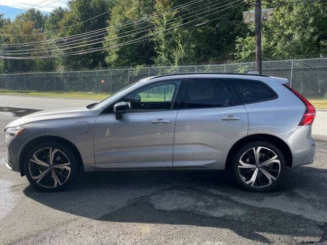 Серый Вольво ХС60, объемом двигателя 2 л и пробегом 16 тыс. км за 23000 $, фото 4 на Automoto.ua