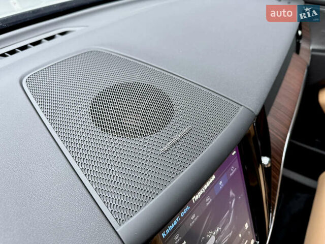 Вольво ХС60 2022 в Киеве на Automoto.ua Серый Вольво ХС60, объемом двигателя 2 л и пробегом 34 тыс. км за 49000 $, фото 24 на Automoto.ua