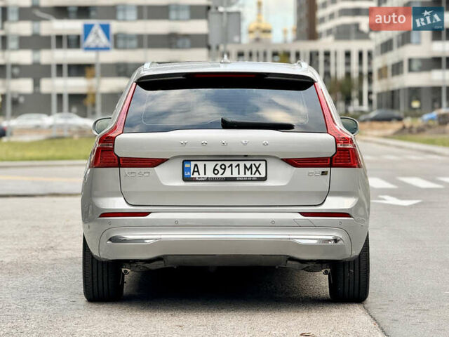 Вольво ХС60 2022 в Киеве на Automoto.ua Серый Вольво ХС60, объемом двигателя 2 л и пробегом 34 тыс. км за 49000 $, фото 10 на Automoto.ua