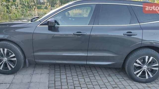 Серый Вольво ХС60, объемом двигателя 1.97 л и пробегом 47 тыс. км за 43999 $, фото 1 на Automoto.ua