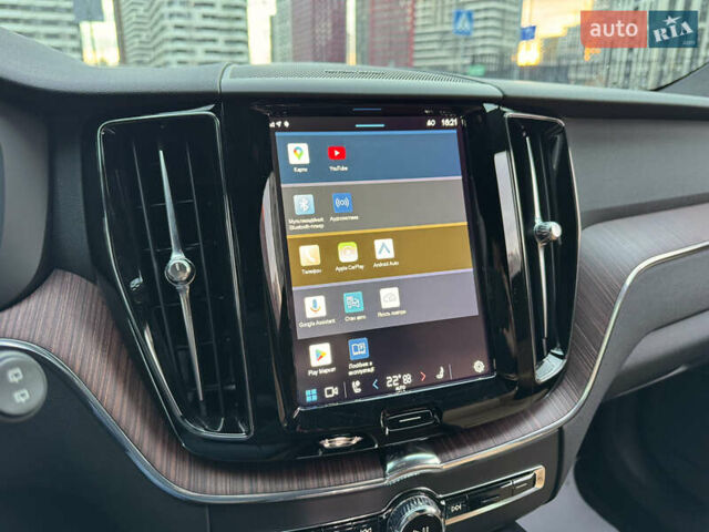 Вольво ХС60 2022 в Киеве на Automoto.ua Серый Вольво ХС60, объемом двигателя 2 л и пробегом 34 тыс. км за 49000 $, фото 47 на Automoto.ua