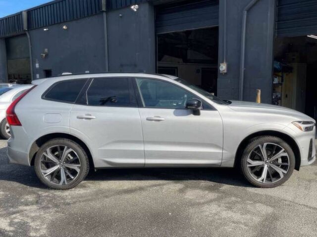 Серый Вольво ХС60, объемом двигателя 2 л и пробегом 16 тыс. км за 23000 $, фото 3 на Automoto.ua