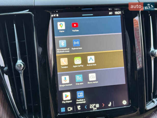 Вольво ХС60 2022 в Киеве на Automoto.ua Серый Вольво ХС60, объемом двигателя 2 л и пробегом 34 тыс. км за 49000 $, фото 48 на Automoto.ua