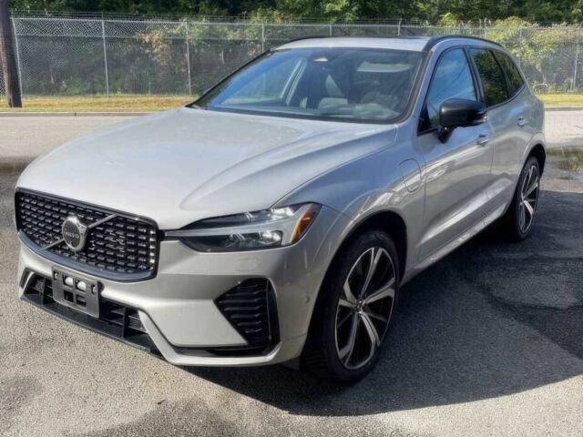 Серый Вольво ХС60, объемом двигателя 2 л и пробегом 16 тыс. км за 23000 $, фото 2 на Automoto.ua