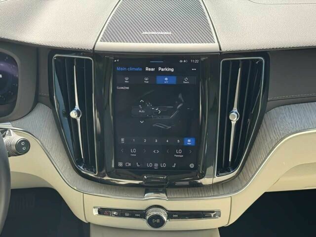 Сірий Вольво ХС60, об'ємом двигуна 2 л та пробігом 30 тис. км за 16500 $, фото 8 на Automoto.ua