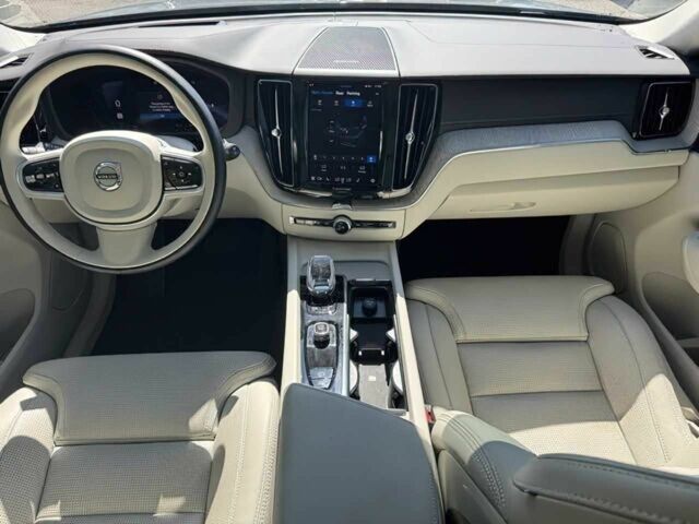 Сірий Вольво ХС60, об'ємом двигуна 2 л та пробігом 30 тис. км за 16500 $, фото 6 на Automoto.ua