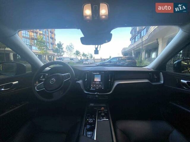 Серый Вольво ХС60, объемом двигателя 1.97 л и пробегом 11 тыс. км за 37000 $, фото 17 на Automoto.ua