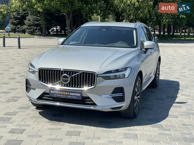Серый Вольво ХС60, объемом двигателя 1.97 л и пробегом 29 тыс. км за 51000 $, фото 20 на Automoto.ua