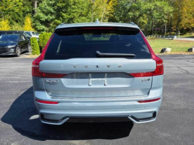 Серый Вольво ХС60, объемом двигателя 2 л и пробегом 11 тыс. км за 35300 $, фото 7 на Automoto.ua