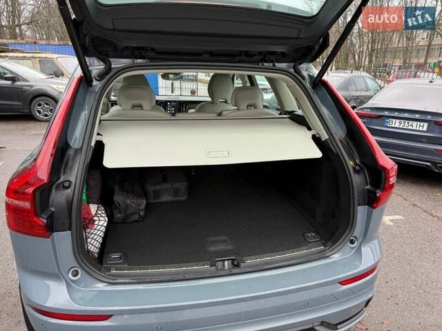 Серый Вольво ХС60, объемом двигателя 1.97 л и пробегом 28 тыс. км за 57000 $, фото 23 на Automoto.ua