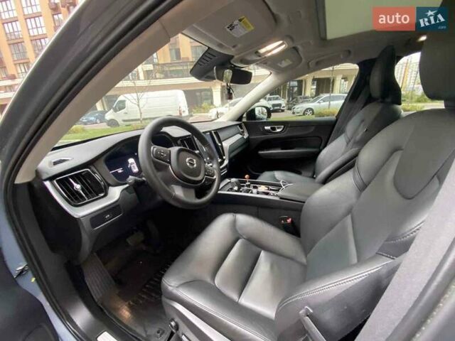Серый Вольво ХС60, объемом двигателя 1.97 л и пробегом 11 тыс. км за 37000 $, фото 18 на Automoto.ua