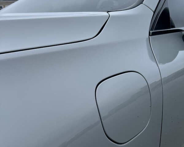 Сірий Вольво ХС60, об'ємом двигуна 1.97 л та пробігом 13 тис. км за 58000 $, фото 12 на Automoto.ua