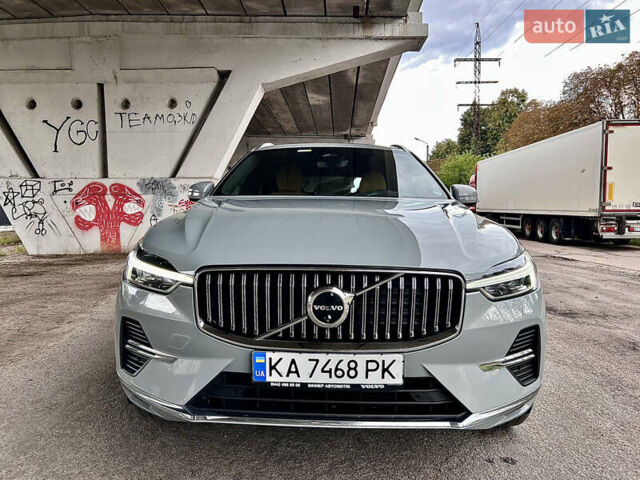 Серый Вольво ХС60, объемом двигателя 2 л и пробегом 68 тыс. км за 64500 $, фото 1 на Automoto.ua