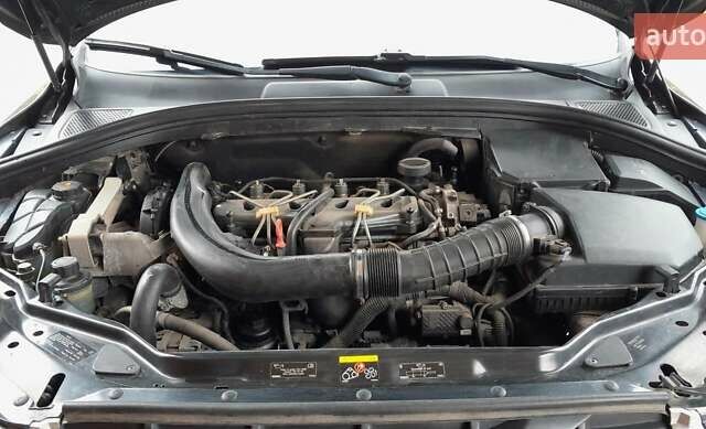 Синій Вольво ХС60, об'ємом двигуна 2.4 л та пробігом 218 тис. км за 13000 $, фото 59 на Automoto.ua